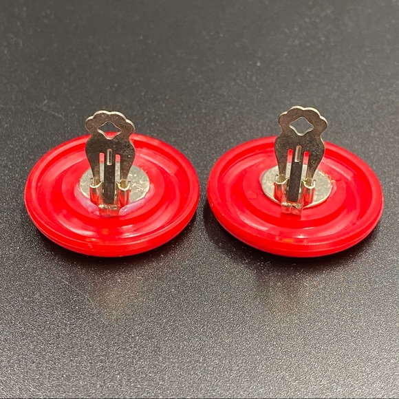 Vintage Retro Red Plastic Anchor Button Earrings - Picture 7 of 8